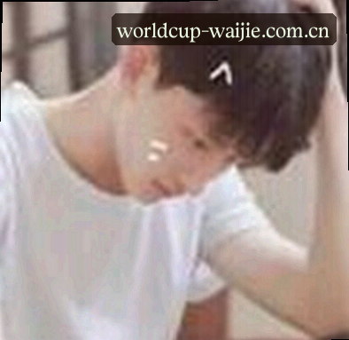 周磊
